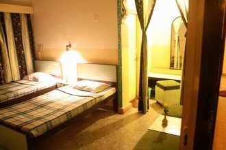 Hotel Raj Kesar, Kota 2